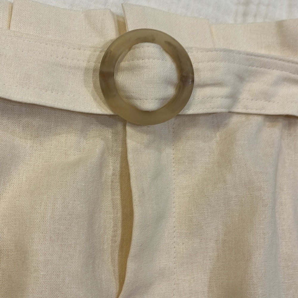 Sofia by Sofia Vergara Cream Paperbag Waist Shorts - Picture 6 of 8